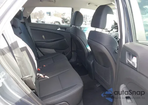 2020 Hyundai Tucson Value z USA, uszkodzony, nr VIN KM8J3CA44LU231698